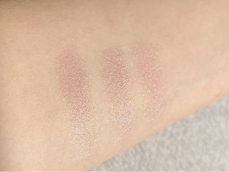 麻雀アイシャドウ/和粧/単色アイシャドウの動画クチコミ1つ目