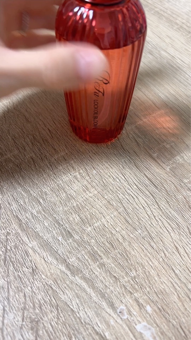 リファロックオイルブルーム/ReFa/ヘアオイルを使ったクチコミ（2枚目）