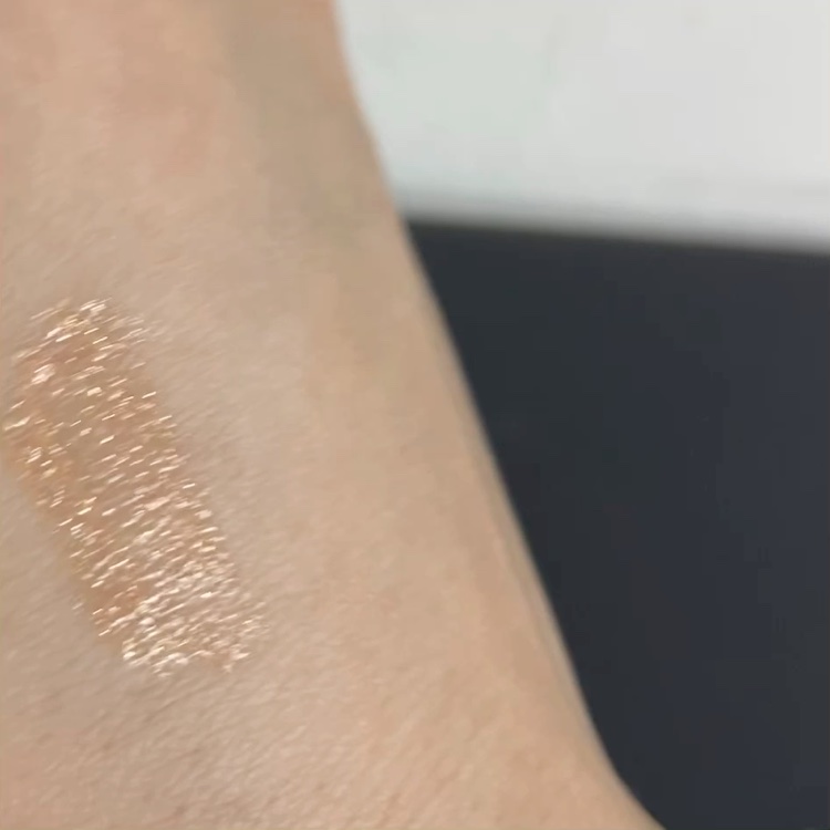 グロス ヴォリュプテ/YVES SAINT LAURENT BEAUTE/リップグロスの動画クチコミ1つ目