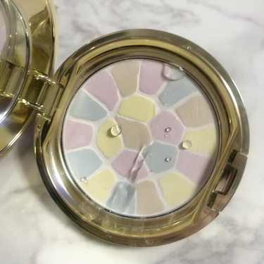 ラ プードル オートニュアンス/Elégance/プレストパウダーを使ったクチコミ（2枚目）