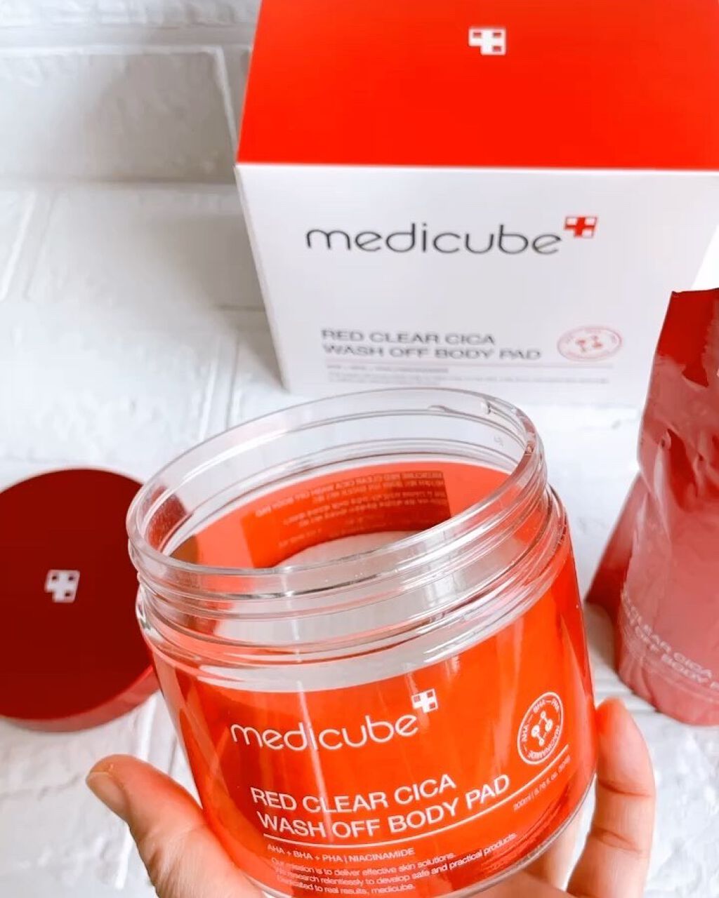 レッドシカ洗い流すボディパッド/MEDICUBE/ボディシートを使ったクチコミ（3枚目）