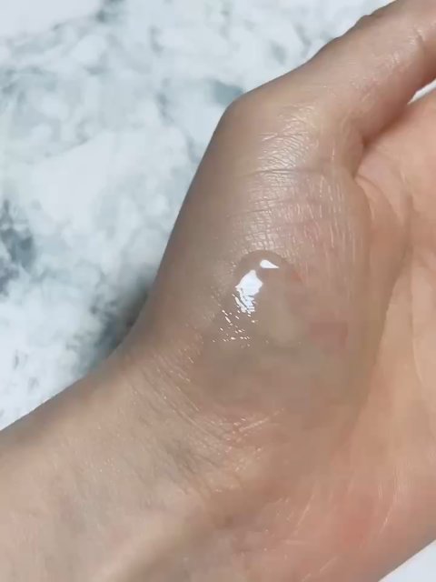 スリーピングリップエッセンス/Heart Percent/リップ美容液の動画クチコミ3つ目