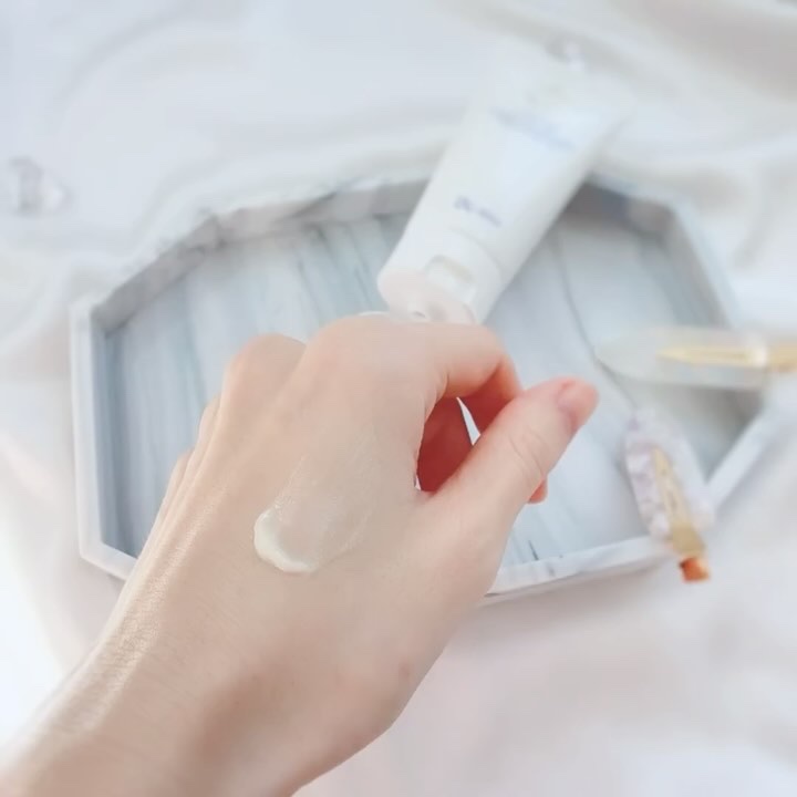 クリーム/夢幻の舞/フェイスクリームを使ったクチコミ（3枚目）