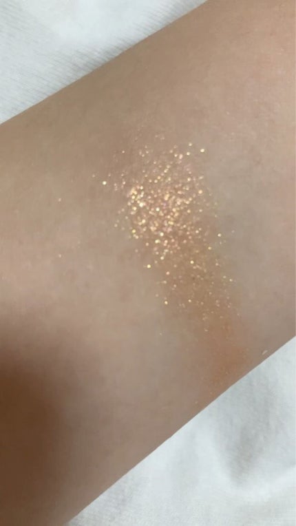 READY TO CRUSH SHADOW/RAREKIND/単色アイシャドウを使ったクチコミ(3枚目)