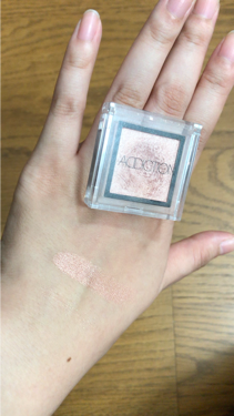 アディクション ザ アイシャドウ 31 Tiny Shell (P) /ADDICTION/単色アイシャドウを使ったクチコミ（2枚目）