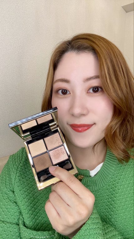 モイスチャー グレイズ リップスティック/SUQQU/口紅の人気ショート動画