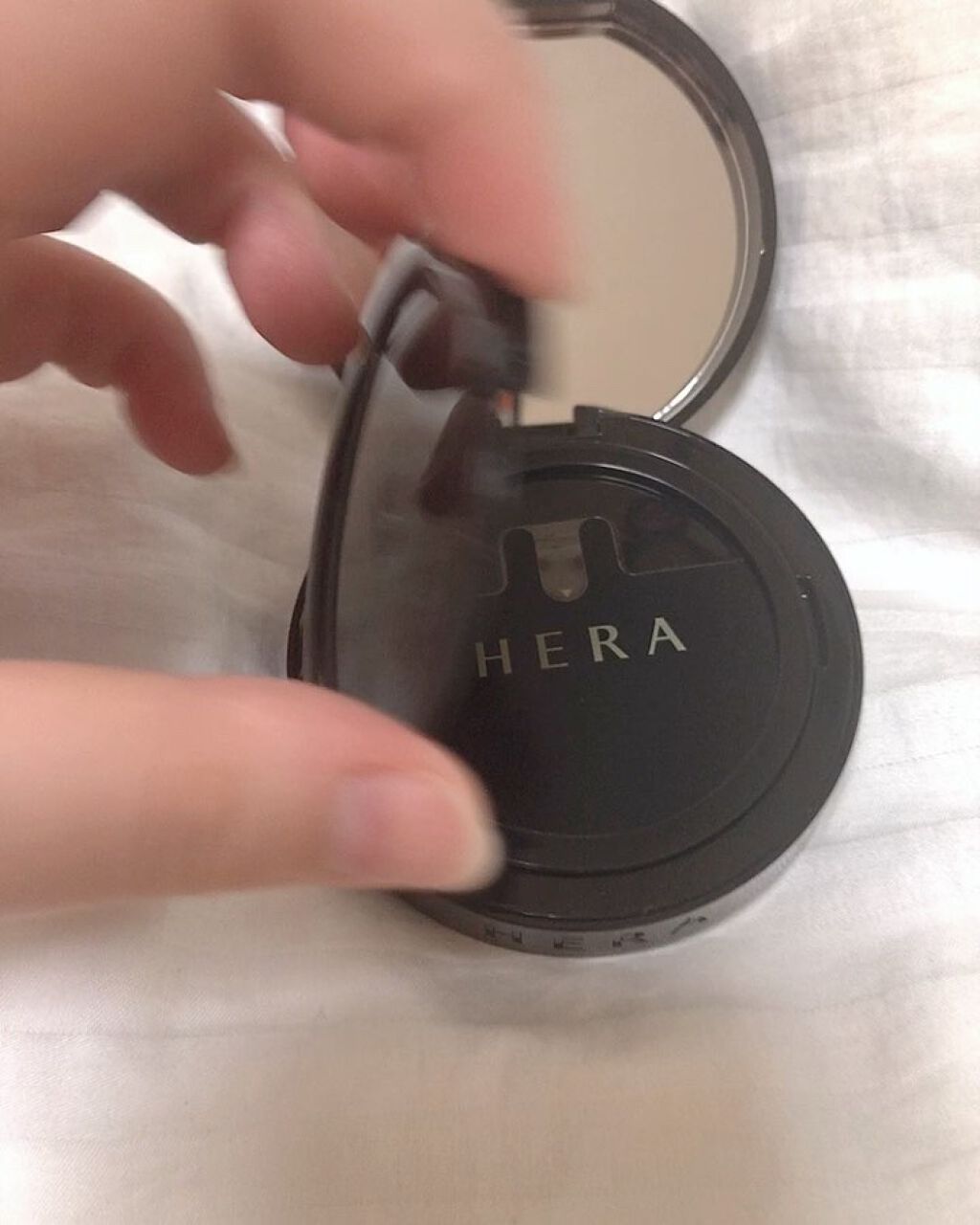 ブラック クッション/HERA/クッションファンデーションを使ったクチコミ（3枚目）