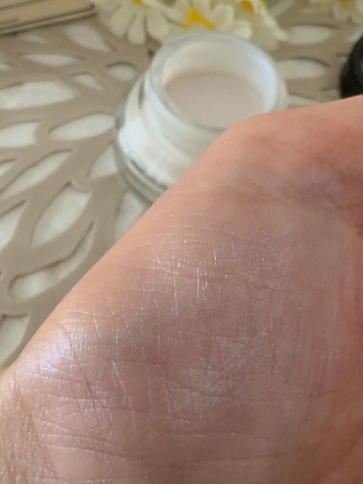 LoNLy シンティランテカラーセラム/LoNLy /リキッドチークの動画クチコミ4つ目