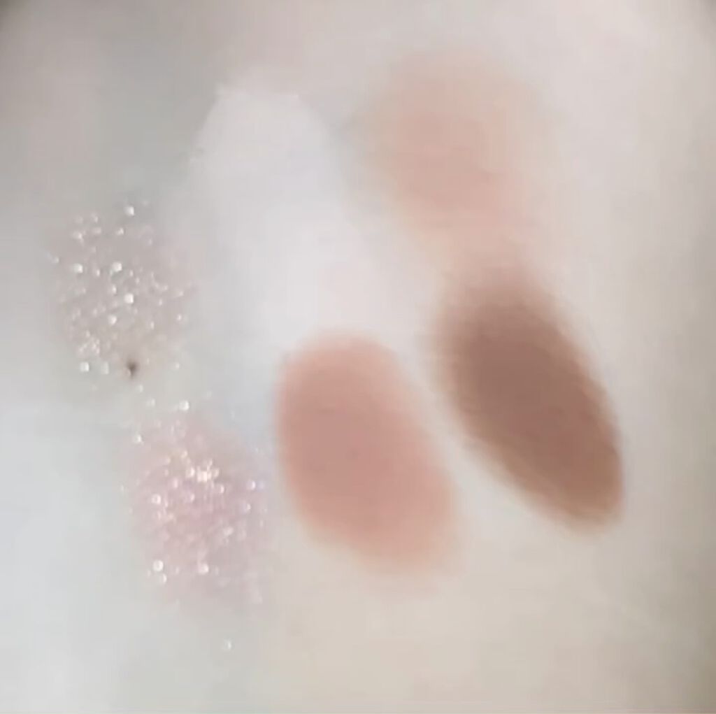 レトロマグネティック アイシャドウパレット/FlowerKnows/アイシャドウパレットの動画クチコミ3つ目