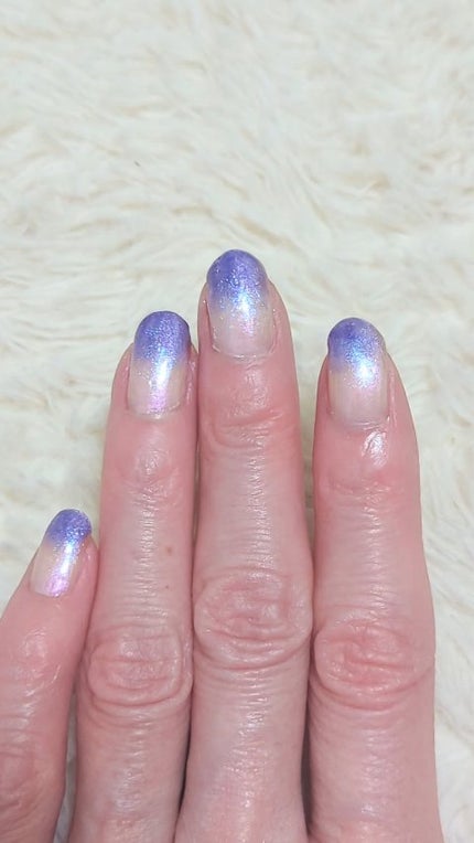 カラフルネイルズ/キャンメイク/マニキュアの人気ショート動画