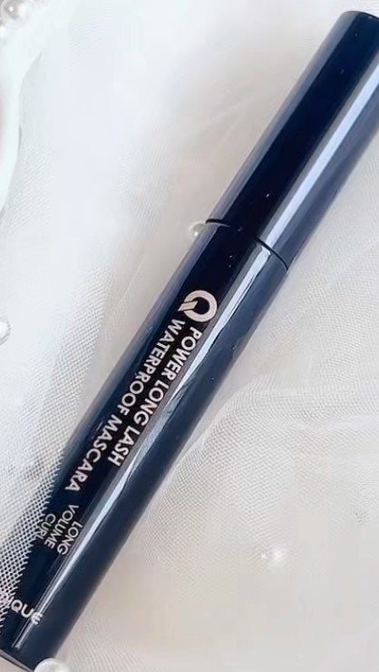 ウォータープルーフマスカラ/NUDIQUE/マスカラの人気ショート動画