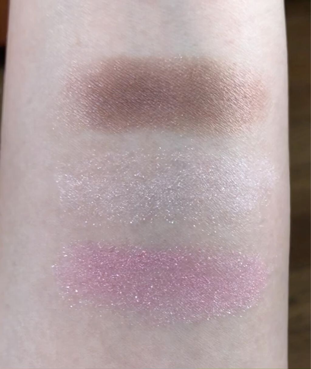 アイカラー CS(1/5限定発売)/PAUL & JOE BEAUTE/アイシャドウパレットの動画クチコミ1つ目