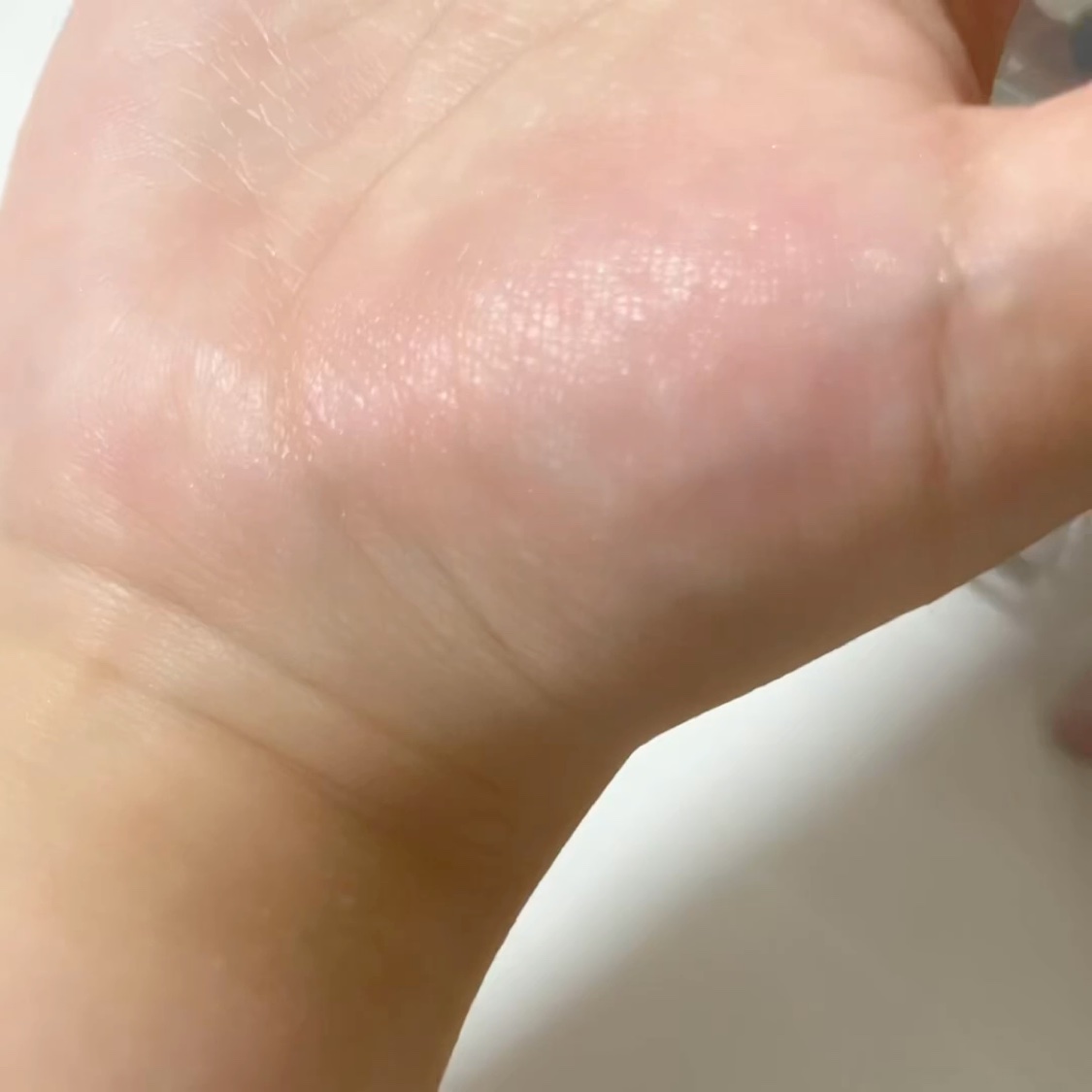 カラーセラムミニ/FEEV/リキッドチークの動画クチコミ1つ目