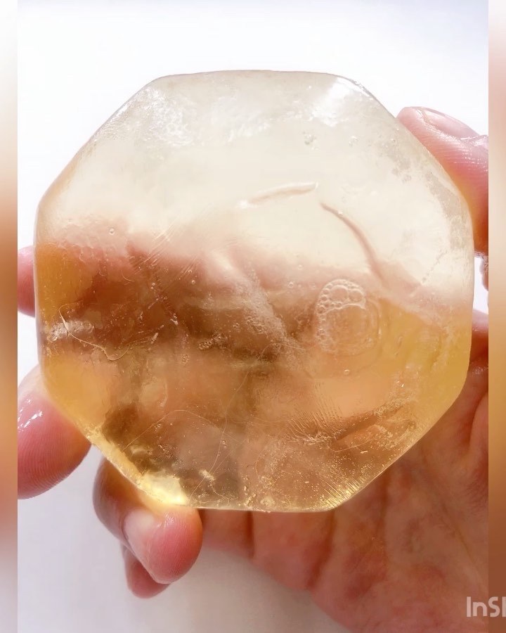 ピュアバー 和漢ハーブシャンプーバー モイスト/purebar/市販シャンプーを使ったクチコミ（2枚目）