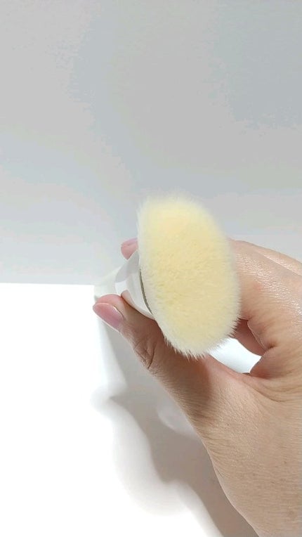 アイデイト フィットファンデーションブラシ/IDATE/メイクブラシを使ったクチコミ(3枚目)