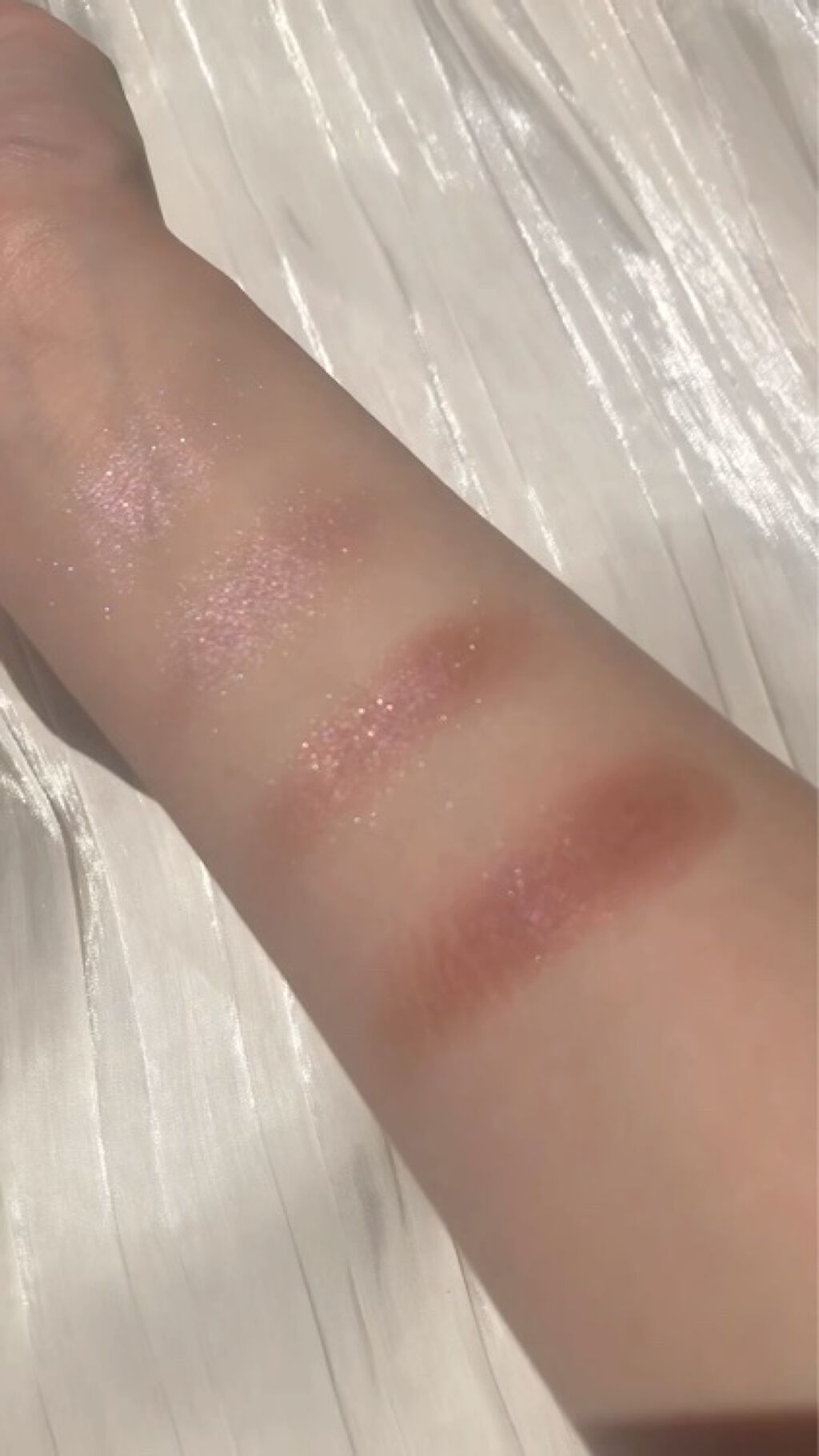 シルキースフレアイズ/キャンメイク/アイシャドウパレットを使ったクチコミ（3枚目）