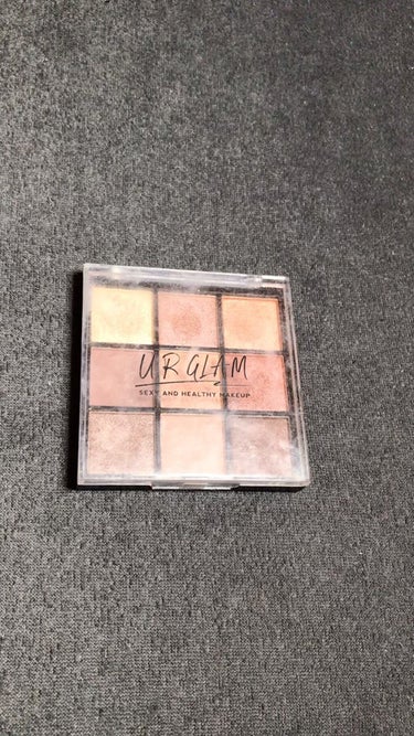 UR GLAM　BLOOMING EYE COLOR PALETTE/U R GLAM/パウダーアイシャドウを使ったクチコミ（1枚目）