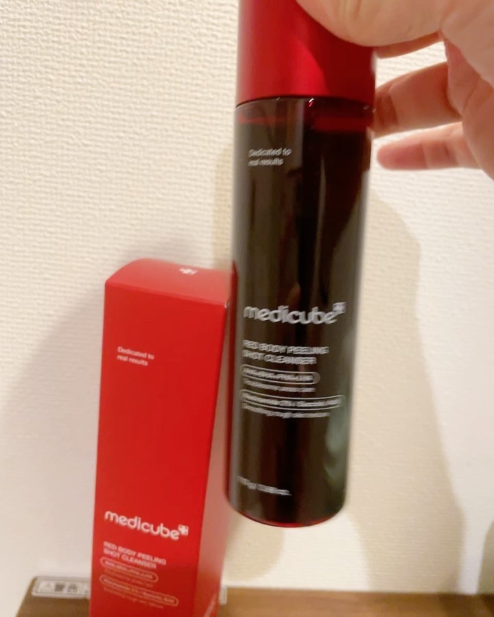 レッドアクネ ボディピーリングショット/MEDICUBE/ピーリングを使ったクチコミ（2枚目）
