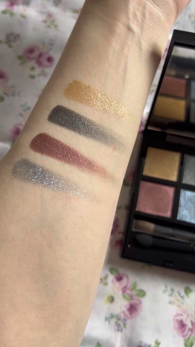 アディクション ザ アイシャドウ パレット +/ADDICTION/アイシャドウパレットの動画クチコミ4つ目