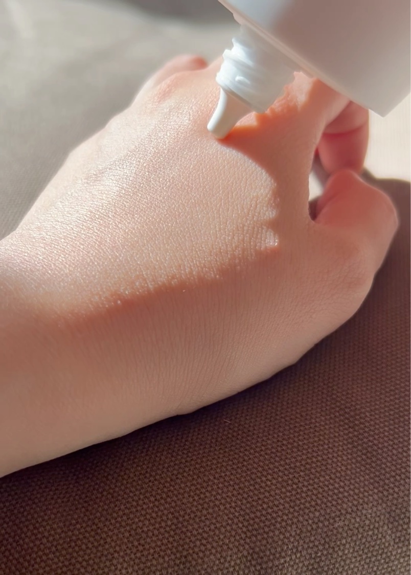 ヴィーガンアクアグロウサンセラム/HAMEL/日焼け止めローションを使ったクチコミ（3枚目）