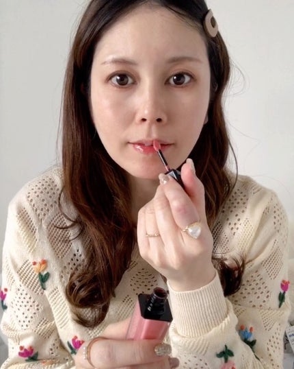 センシュアルヌードグロス/HERA/リップグロスを使ったクチコミ(2枚目)