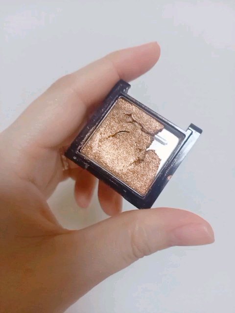 UR GLAM オーロラアイシャドウ/U R GLAM/単色アイシャドウの動画クチコミ5つ目