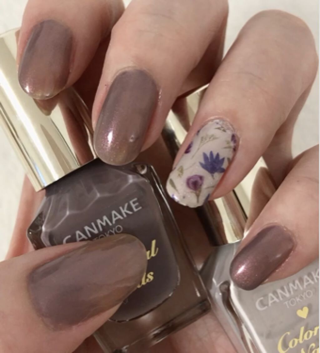 グロッシーネイルカラー A/デュカート/マニキュアを使ったクチコミ（3枚目）