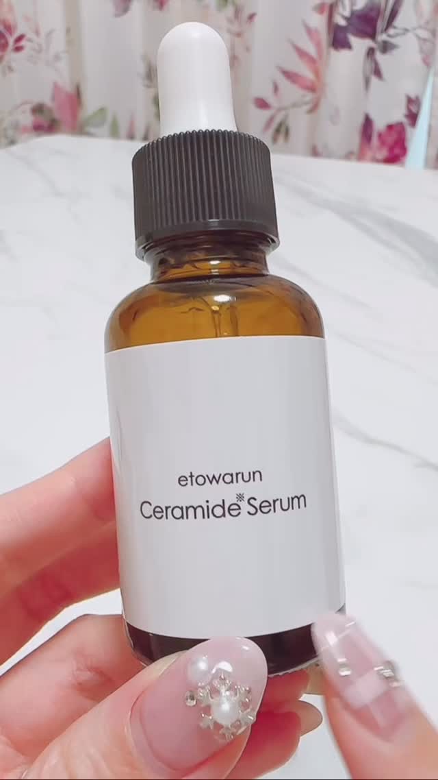 🎀etowarun🎀

💎エトワランCセラム

“うるおい×バリア×透明感྿” を一度にケアできる美容液❣
※保湿でキメを整えたことによる

化粧水の後にワンプッシュで、もちもち・ツヤ肌に🧏🏻‍♀️🤍

セラミドで守り、グルタチ