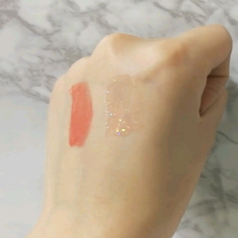 38°C / 99°F リップトリートメント (リップ美容液)/UZU BY FLOWFUSHI/リップケアを使ったクチコミ（2枚目）