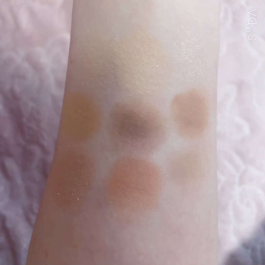 マイフェイブムードアイパレット 9カラー/HOLIKA HOLIKA/アイシャドウパレットの動画クチコミ2つ目