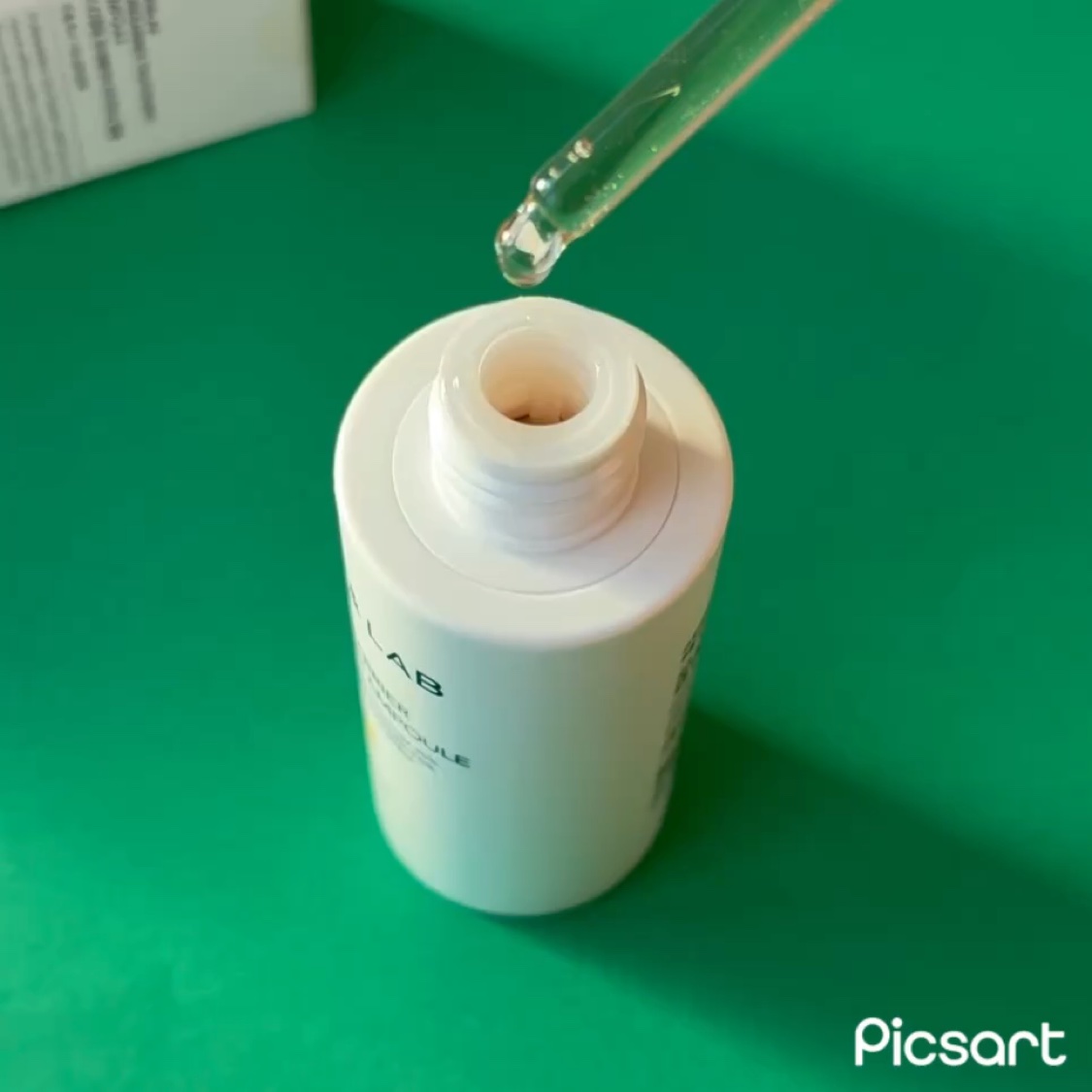 ポアバリアタイトニングアンプル/SKIN&LAB/美容液の動画クチコミ4つ目