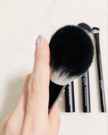 UR GLAM　SHADING BRUSH/U R GLAM/メイクブラシを使ったクチコミ（3枚目）