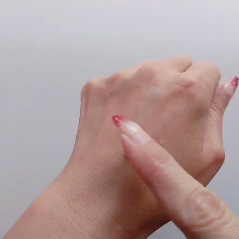 メディダーマ ニードルポアセラム800/メディダーマ/美容液の動画クチコミ4つ目