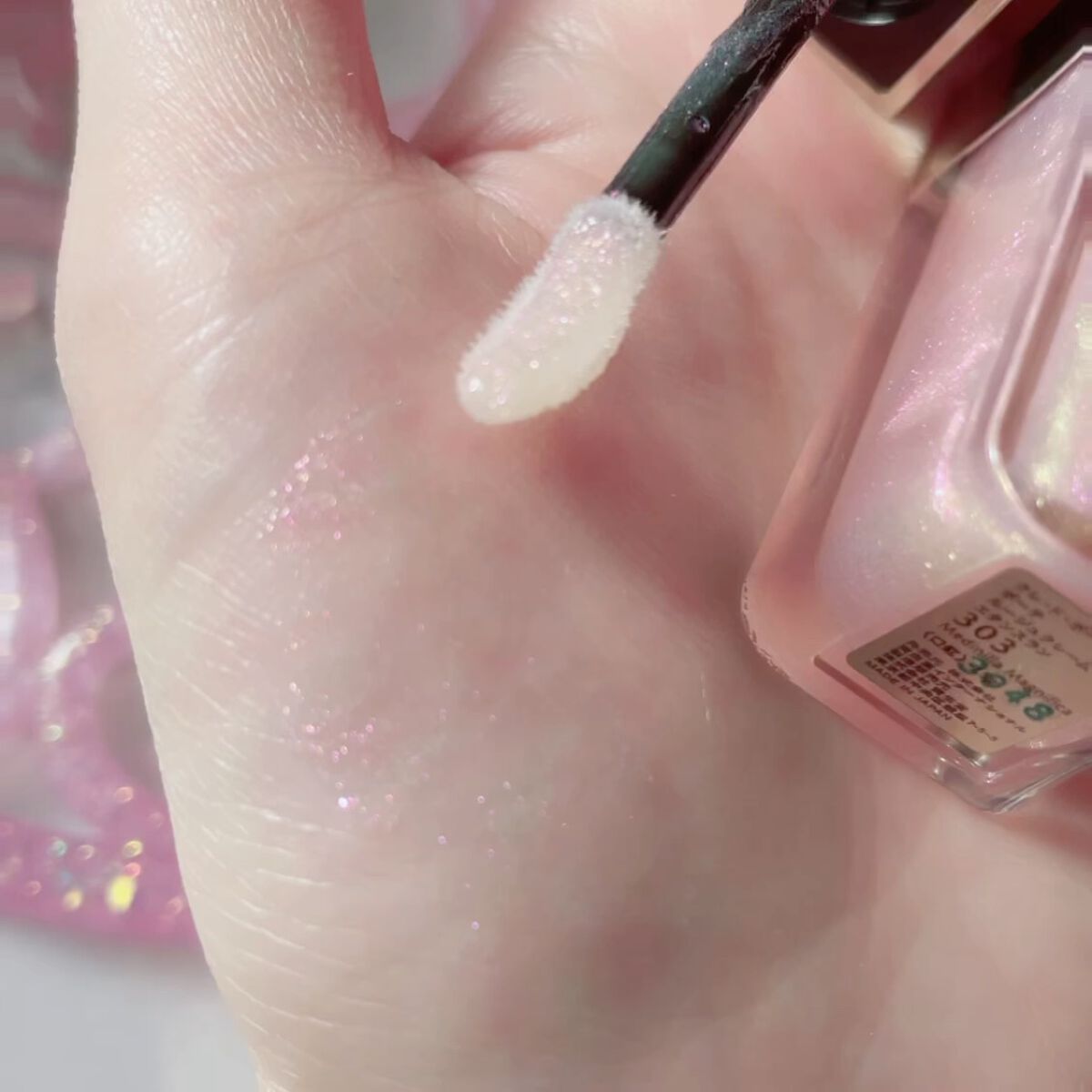 ルージュクレーム エタンスラン 303 Medinilla Magnifica / クレ・ド