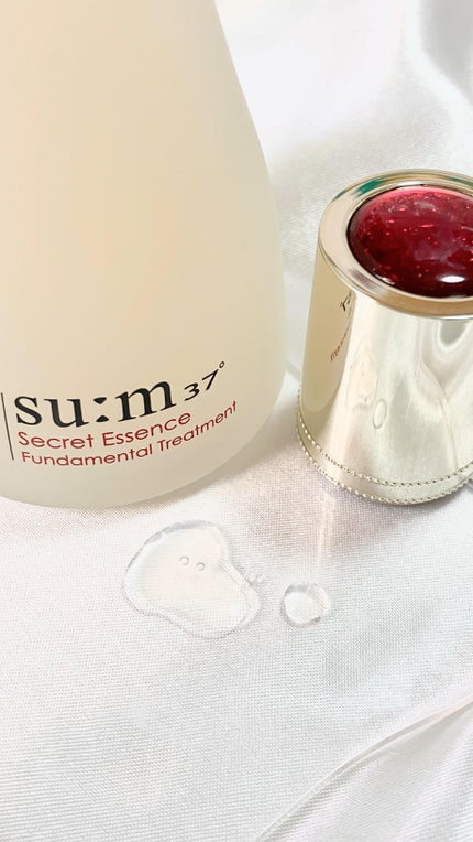 シークレット エッセンス /su:m37°/化粧水の人気ショート動画