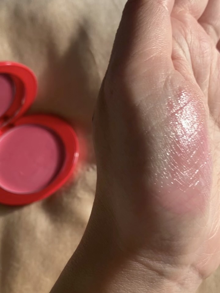 エッグライククリームブラッシャー/freshian/ジェル・クリームチークを使ったクチコミ（3枚目）