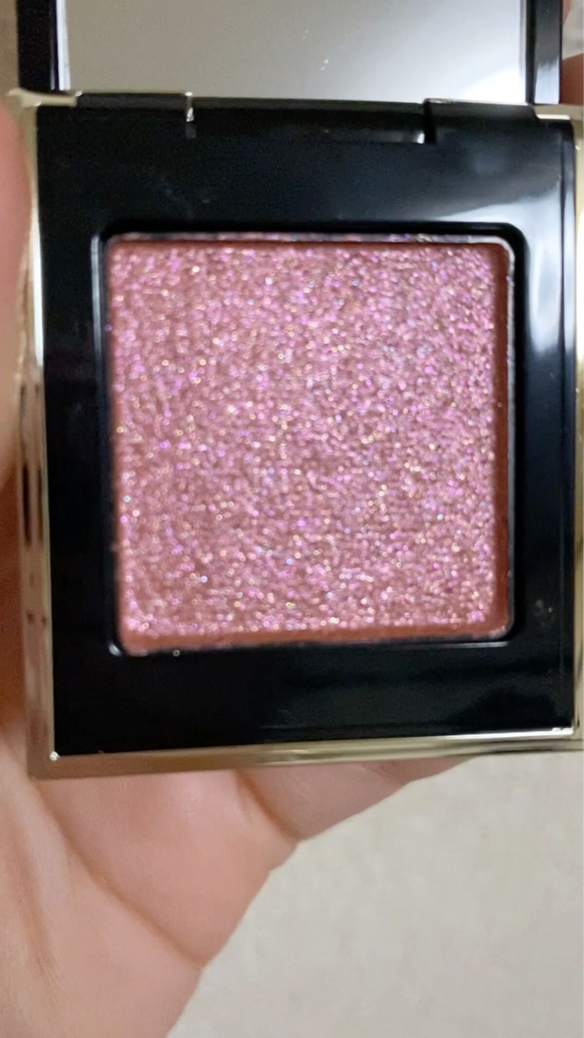 トーン タッチ アイズ/SUQQU/単色アイシャドウの動画クチコミ5つ目