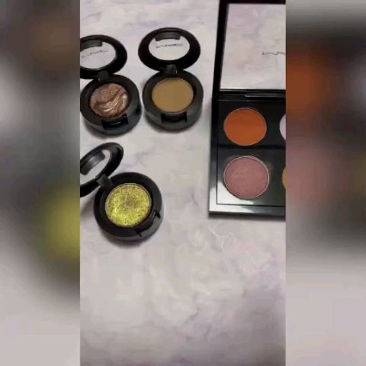 ダズルシャドウ/M・A・C/単色アイシャドウの人気ショート動画