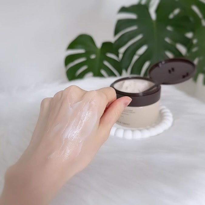 バーボンバニラ ショウ クリーミーオイルブレンドシャワー/Login Forest/ボディソープの動画クチコミ3つ目