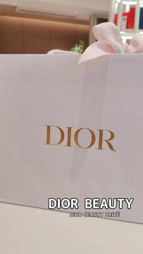 ミス ディオール ブルーミング ブーケ(オードゥトワレ)/Dior/香水(レディース)を使ったクチコミ（1枚目）