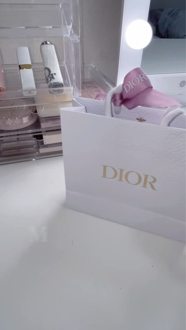 ミス ディオール オードゥ パルファン/Dior/香水(レディース)の人気ショート動画