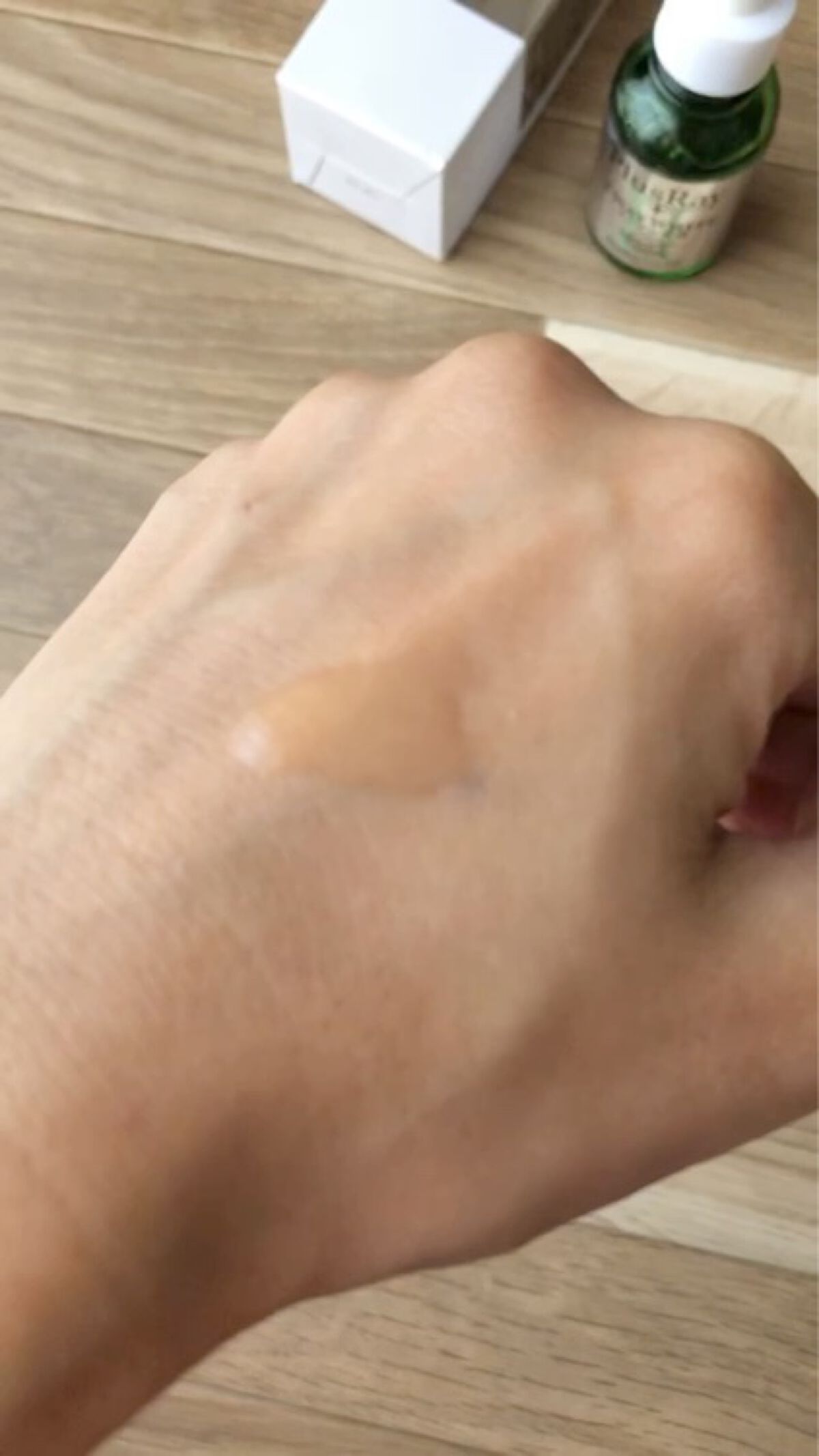 ツーウェイホワイト アンプル原液/PlusRay/美容液を使ったクチコミ（2枚目）