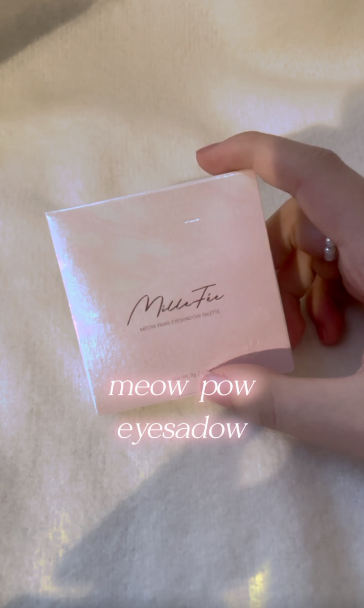 ミャオパウズアイシャドウパレット/MilleFée/アイシャドウパレットの動画クチコミ1つ目