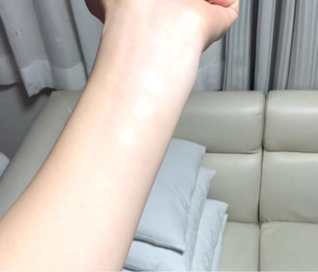 カネボウ シマリングコンパクト/KANEBO/ジェル・クリームチークの動画クチコミ1つ目