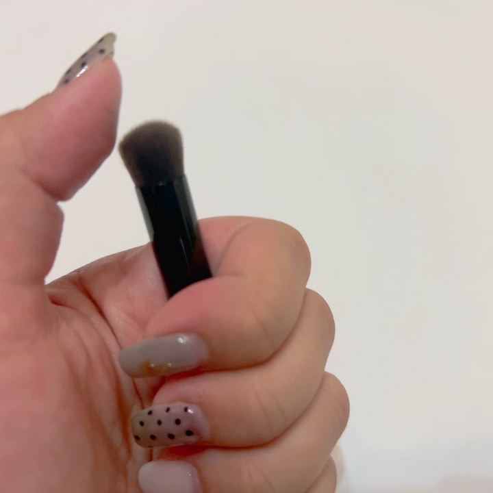 コンシーラーブラシ（マツモトキヨシ・ココカラファイン専用商品）/KATE/メイクブラシの動画クチコミ4つ目