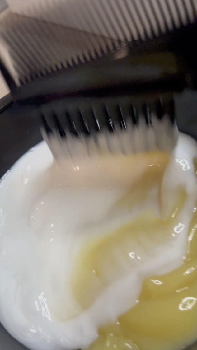 ウエラ カラースタジオ クリームタイプヘアカラー/ウエラ/ヘアカラーの動画クチコミ5つ目