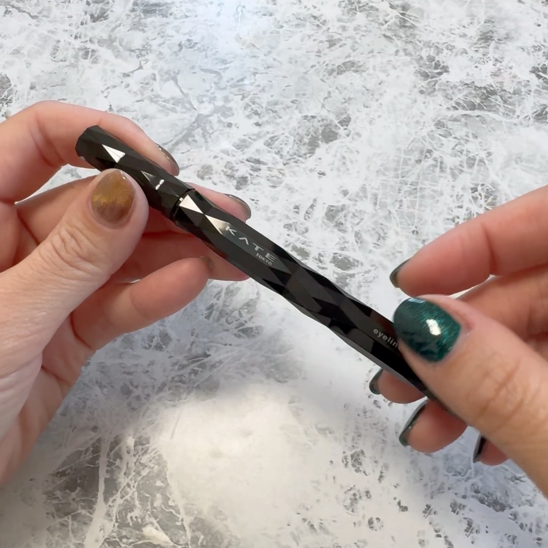スーパーシャープライナーEX4.0/KATE/リキッドアイライナーを使ったクチコミ（3枚目）