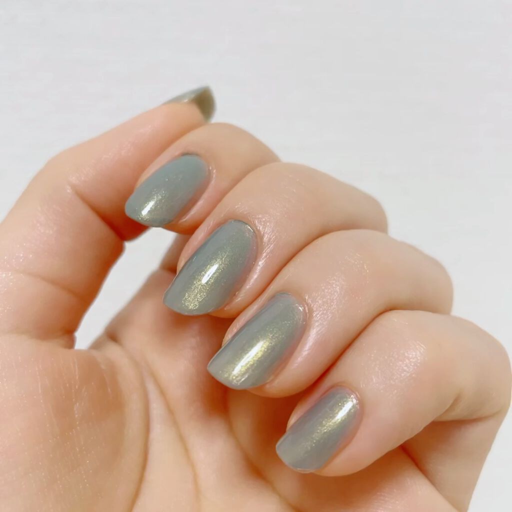 ジーニッシュ/ジーニッシュマニキュア/マニキュアの動画クチコミ2つ目