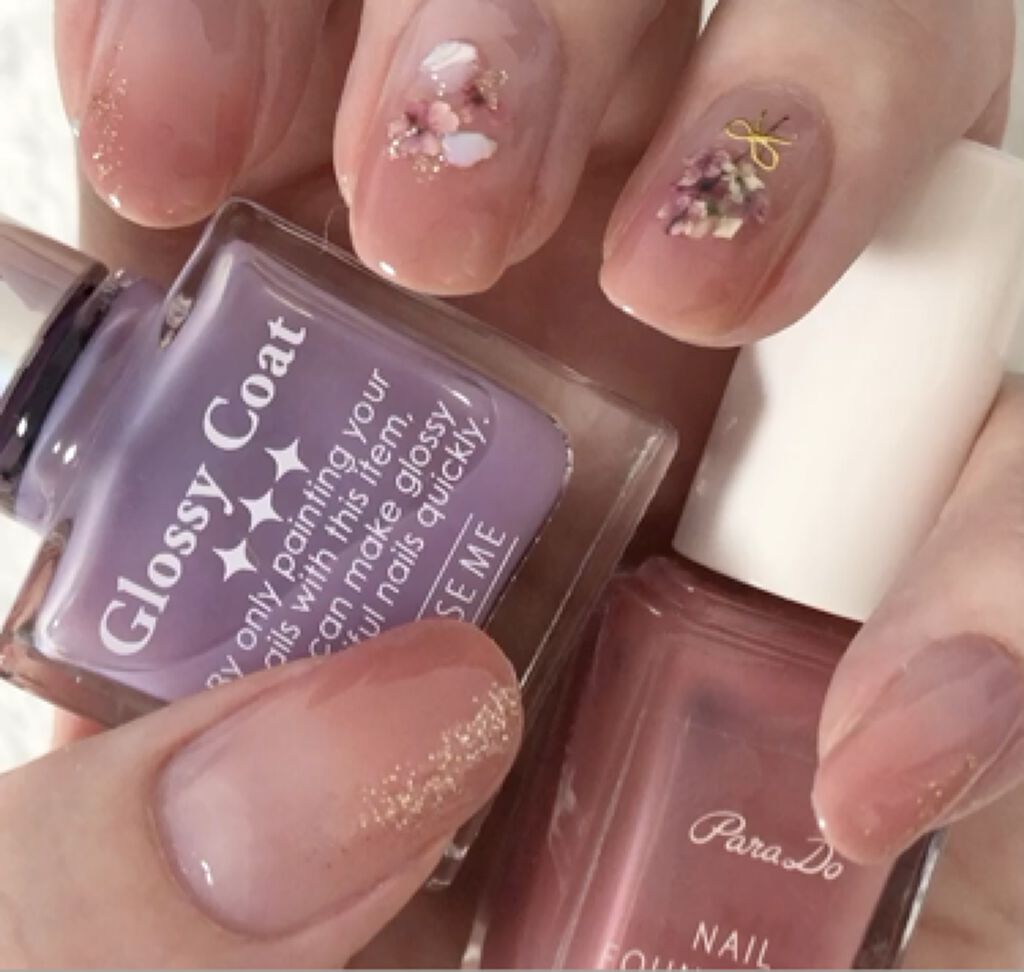 グロッシーネイルカラーN/デュカート/マニキュアを使ったクチコミ（1枚目）