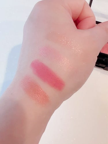 レブロン カラーステイ デイ トゥ ナイト アイシャドウ クアッド/REVLON/パウダーアイシャドウを使ったクチコミ（3枚目）